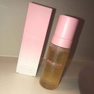 Kylie Skin foaming face wash